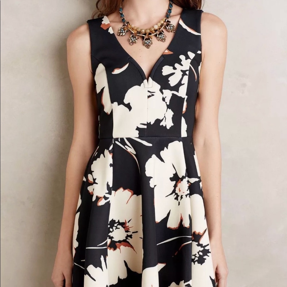 NWT Anthropologie Maeve Amory Floral Dress Sz 4